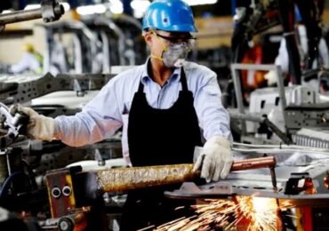 Japan Business Survey Shows Slight Improvement in Outlook for Manufacturers