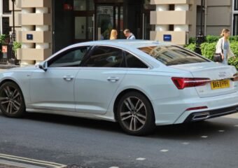 Audi A6 Saloon luxury sedan image
