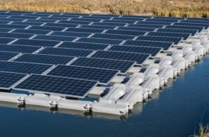 Paraguayan Experts Visit Brazilian Floating Solar Plant to Enhance Itaipú’s Renewable Energy Project