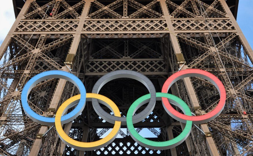 Eiffel Tower replica 2024 US Olympic