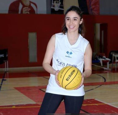 andriana acosta basketball