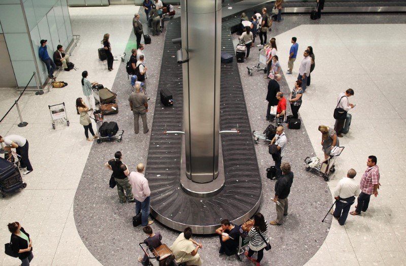 lost luggage airport baggage tracking