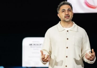 Microsoft’s GitHub Chief Steps Down as AI Coding Competition Heats Up