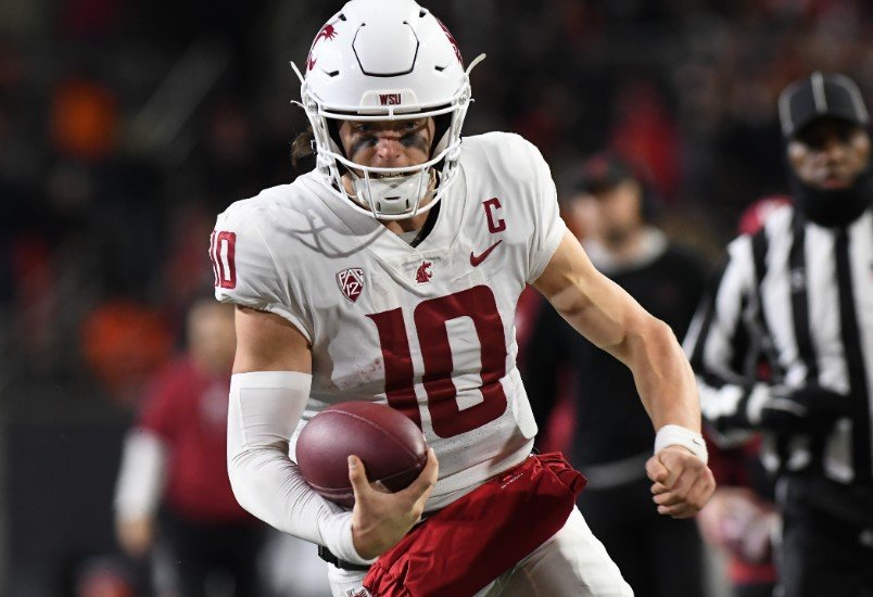 Oklahoma quarterback John Mateer practice Norman