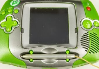 gaming handheld device