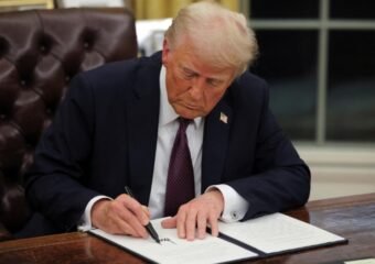 Donald Trump signing executive order