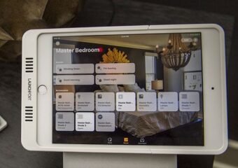 Apple smart home technology
