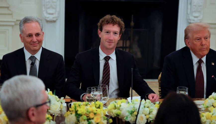 Donald Trump with tech CEOs