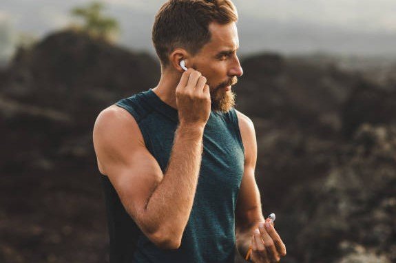 wireless earbuds workout