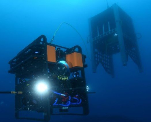underwater rov robot