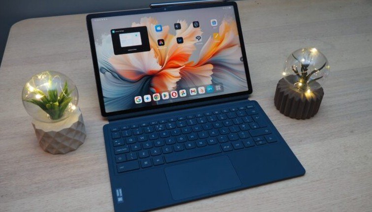 Lenovo Yoga Tab Android tablet