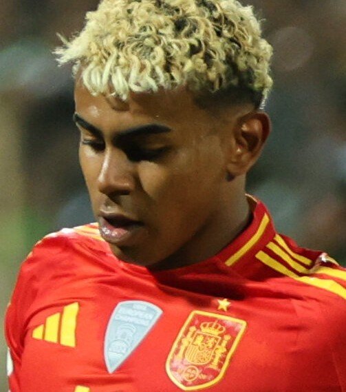 lamine yamal barcelona winger portrait