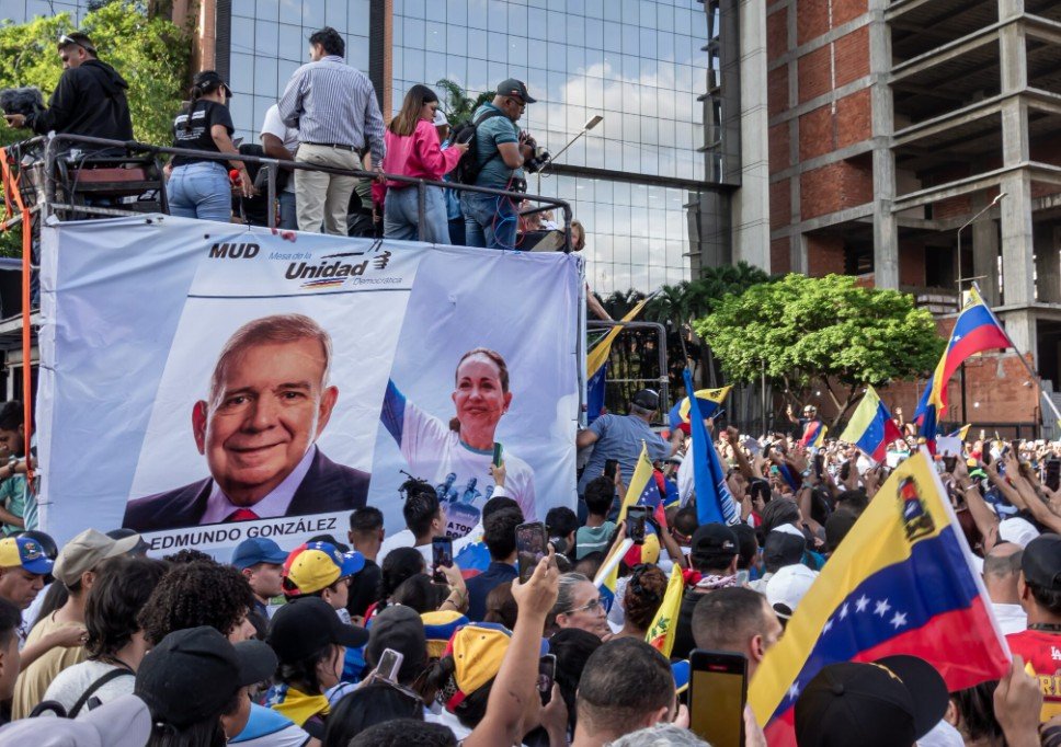 Venezuelan community unity