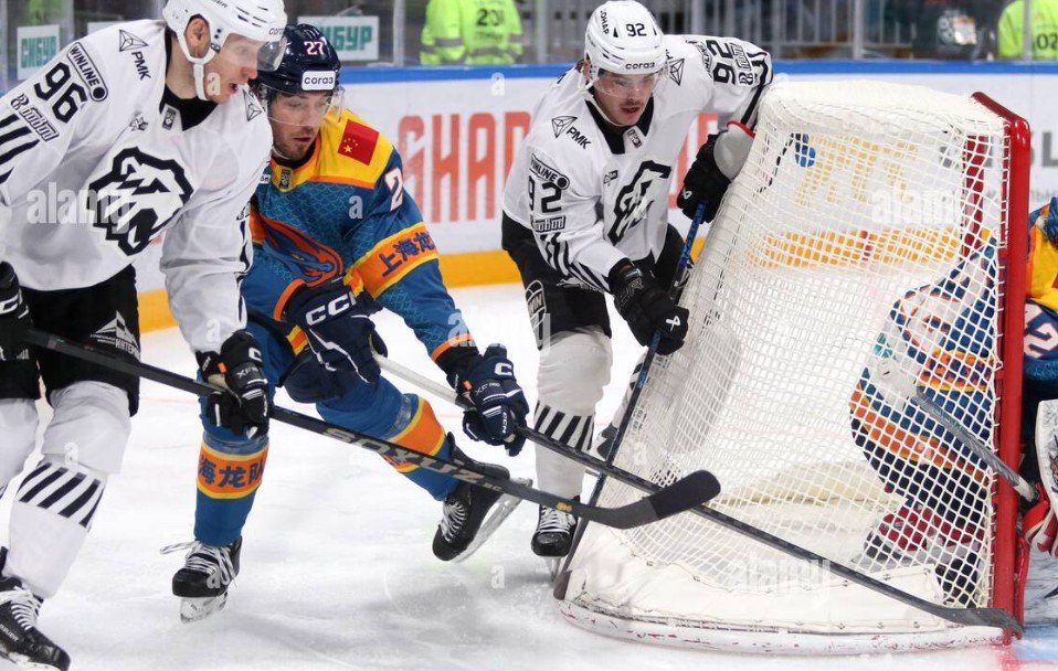 youth hockey staged fight Hershey Bears