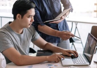 mid-career-soft-skills-upskilling-trend