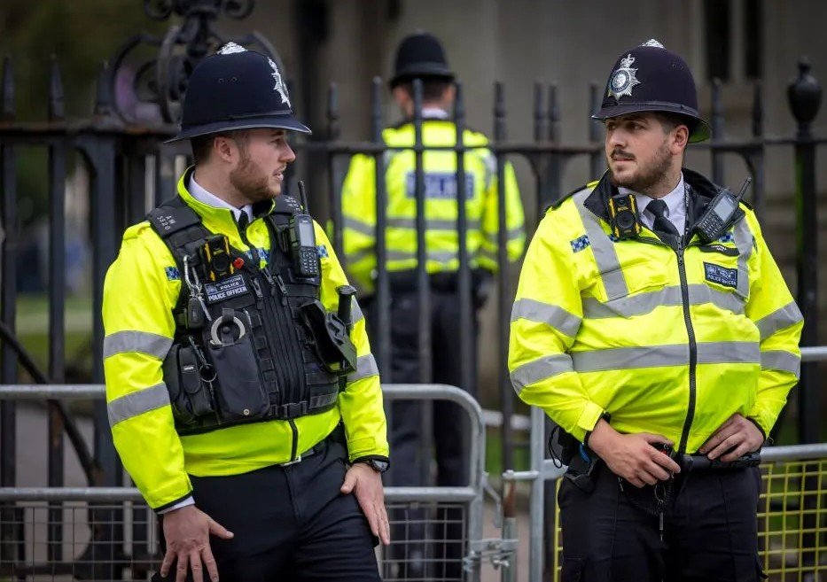 uk-facial-recognition-football-police-tech