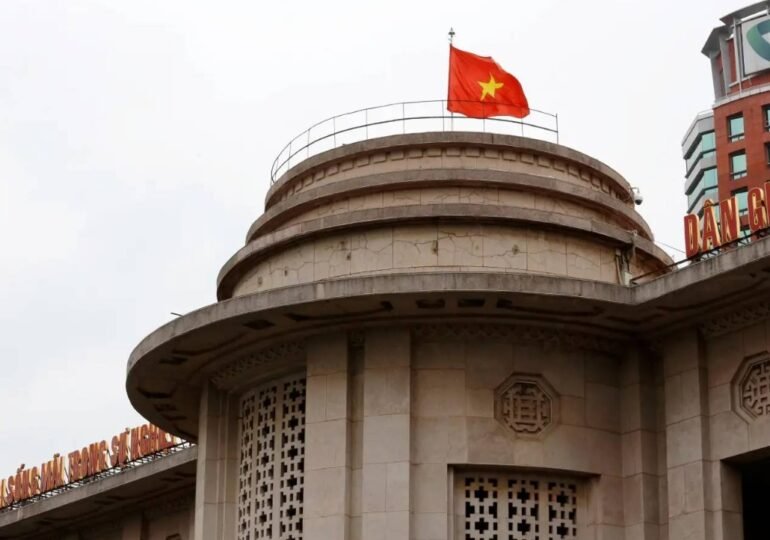 Vietnam’s Private Banks Ramp Up Growth Plans Amid Central Bank Caution