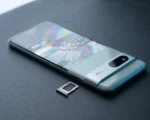Google Pixel 10 problems with eSIM and screen still unfixed in 2026.