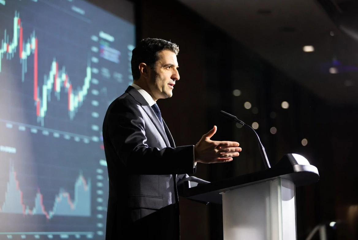 British Business Bank direct scale-up investment leadership