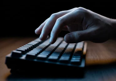 Microsoft’s Vibe Coding Push Runs on a Stack It Owns End-to-End